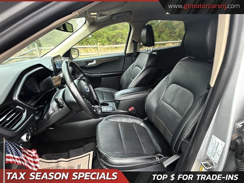 Used 2020 Ford Escape Titanium AWD/4WD image 21