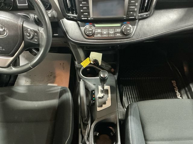 Used 2016 Toyota RAV4 XLE FWD image 12