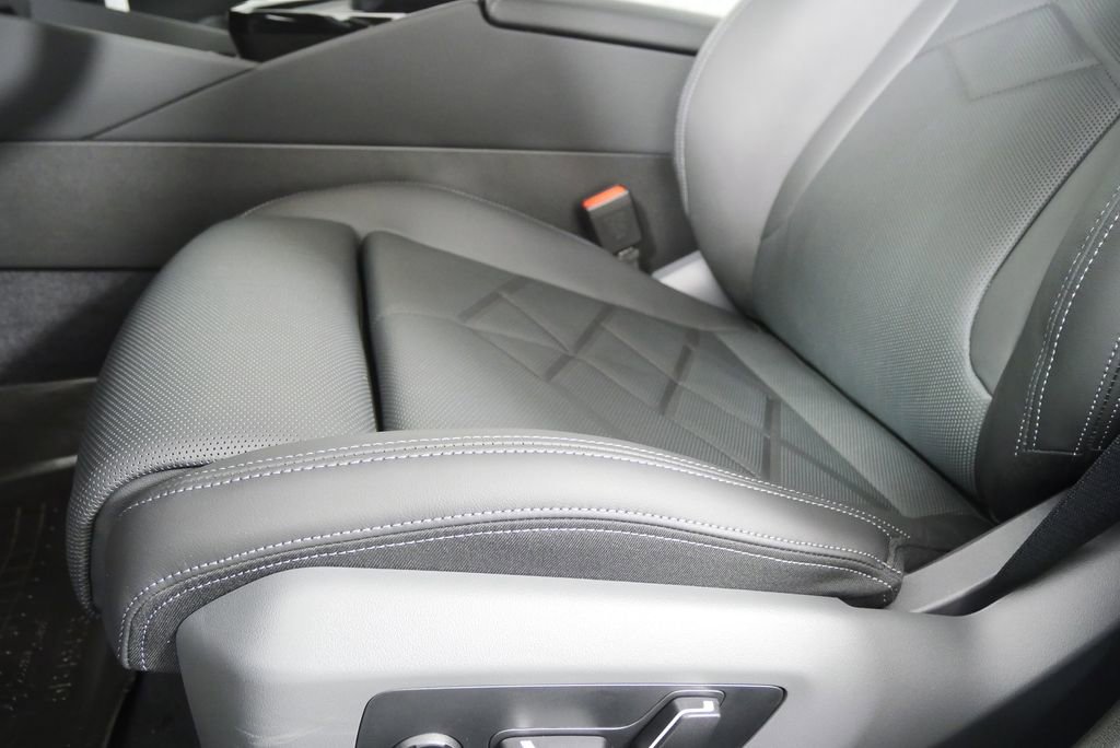 New 2026 BMW 530i w/ M Sport Package image 11