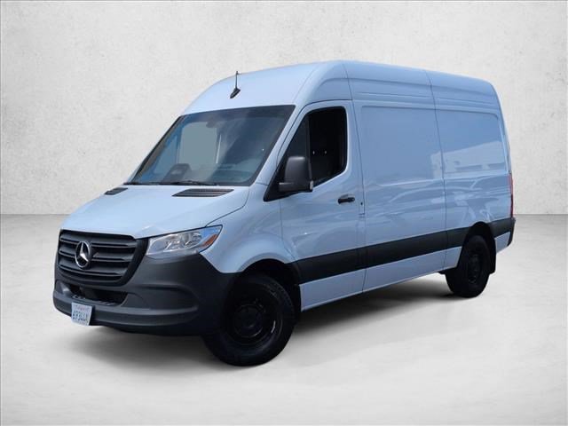 Used 2025 Mercedes-Benz Sprinter 2500 image 1