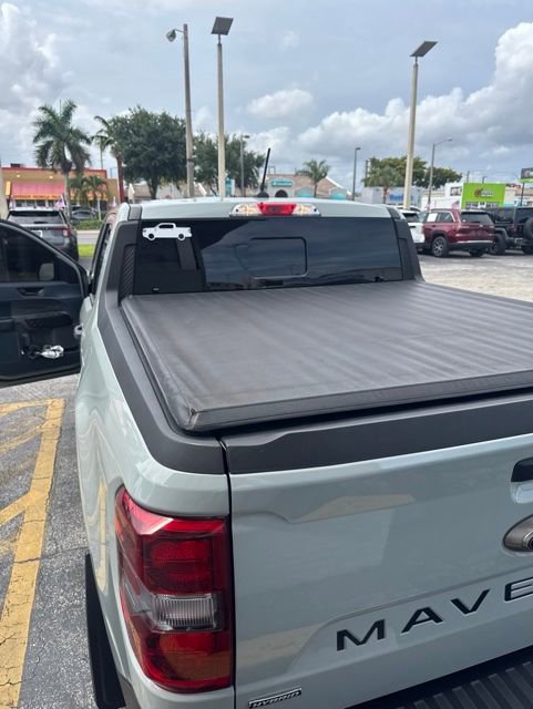 Used 2023 Ford Maverick XLT w/ Black Appearance Package FWD image 4