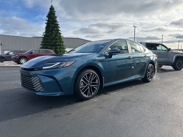 New 2026 Toyota Camry XLE image 3