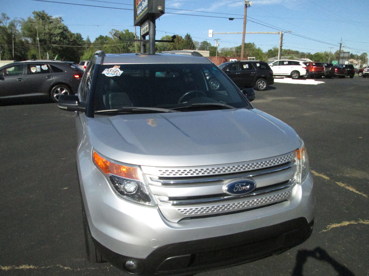 Used 2013 Ford Explorer XLT image 7