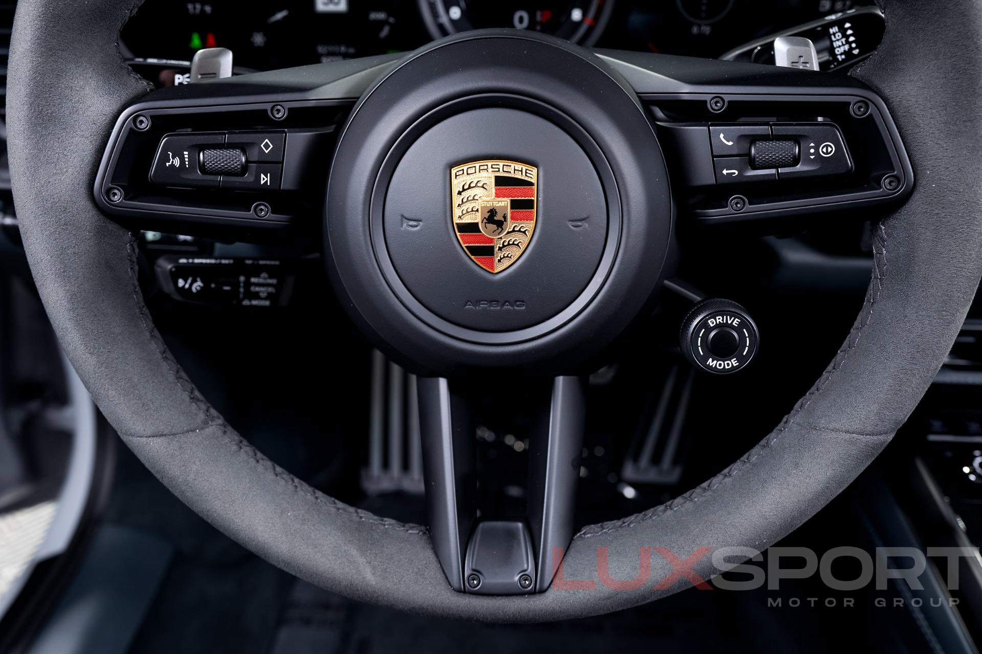 Used 2024 Porsche 911 Targa 4 GTS image 34