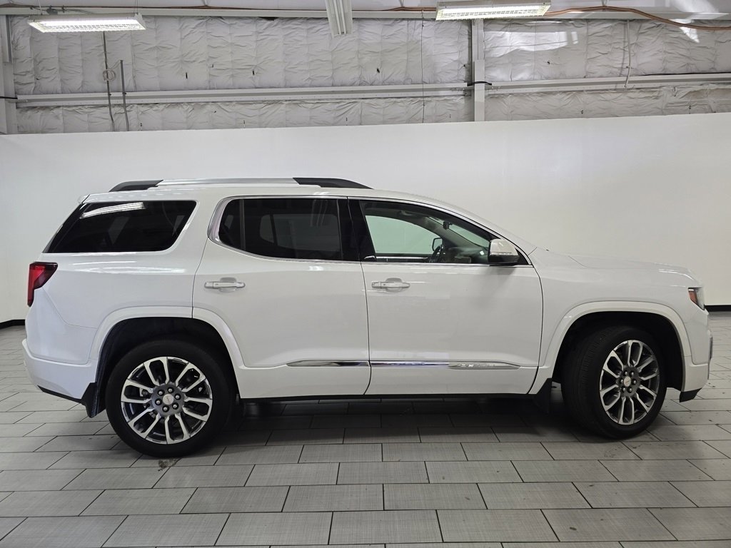 Used 2021 GMC Acadia Denali w/ Denali Technology Package image 19