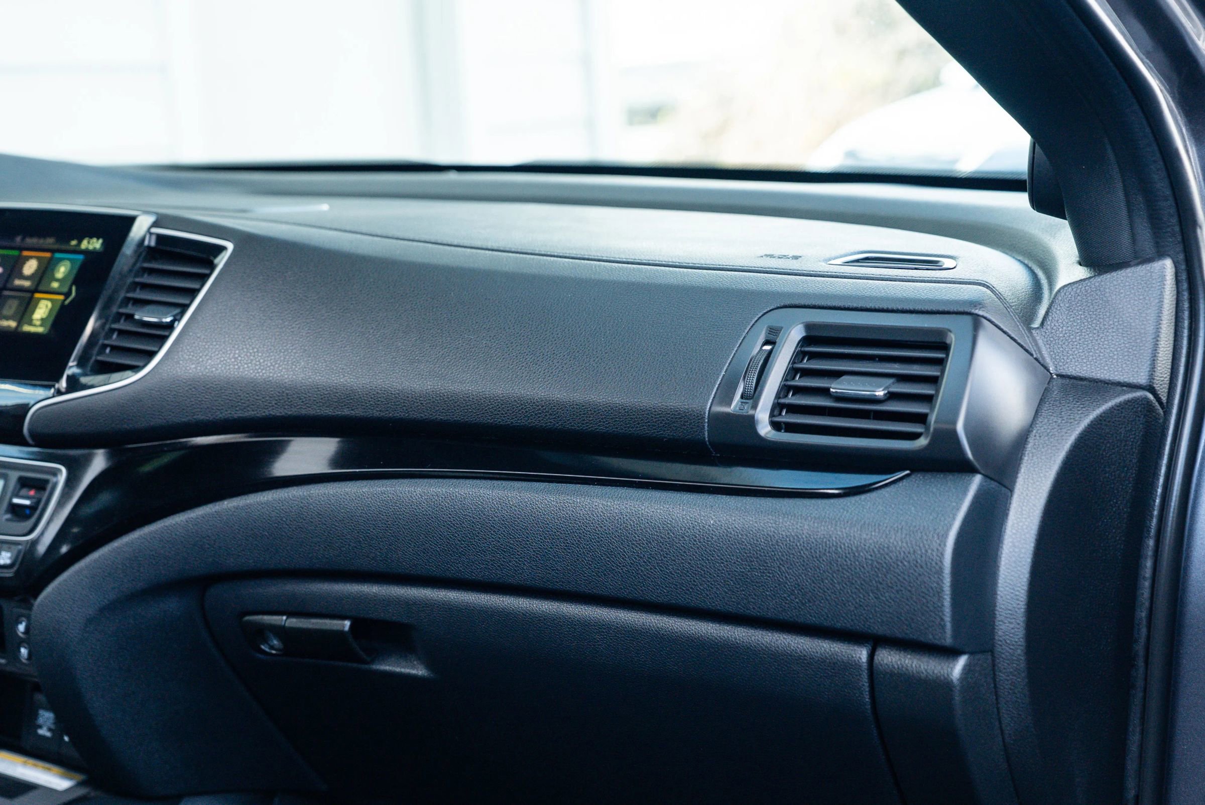 Used 2021 Honda Passport Elite image 15