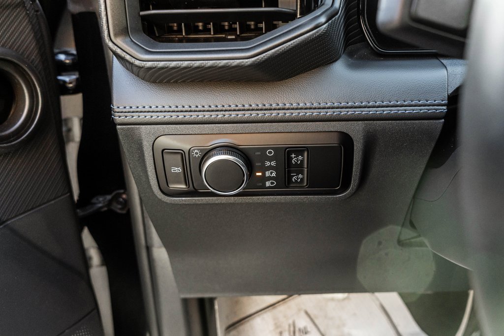 Used 2024 Ford Mustang Dark Horse image 18