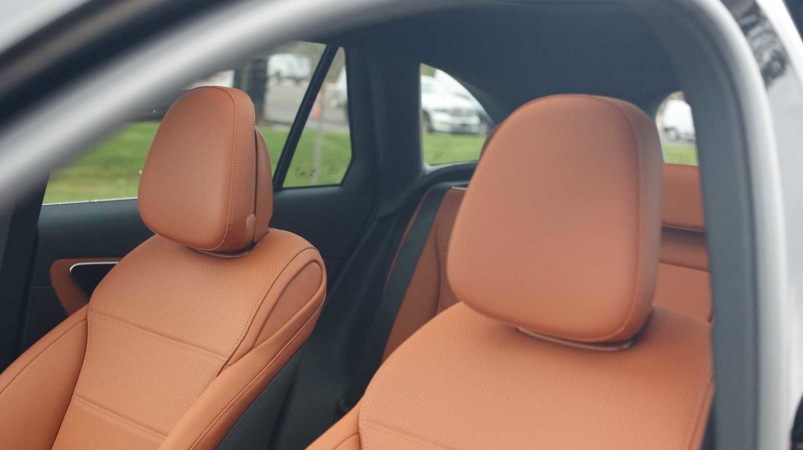 New 2026 Mercedes-Benz GLC 300 4MATIC image 26