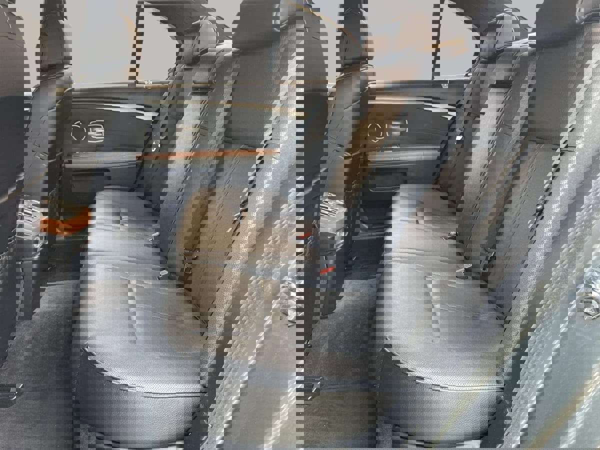 Used 2007 BMW 750i image 28