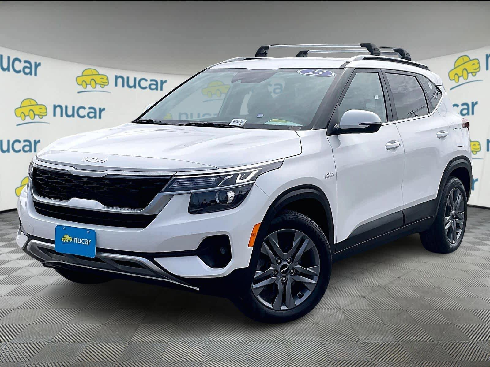 Used 2023 Kia Seltos S w/ Navigation Package AWD/4WD image 3