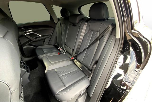 New 2025 Audi Q5 Premium Plus image 9