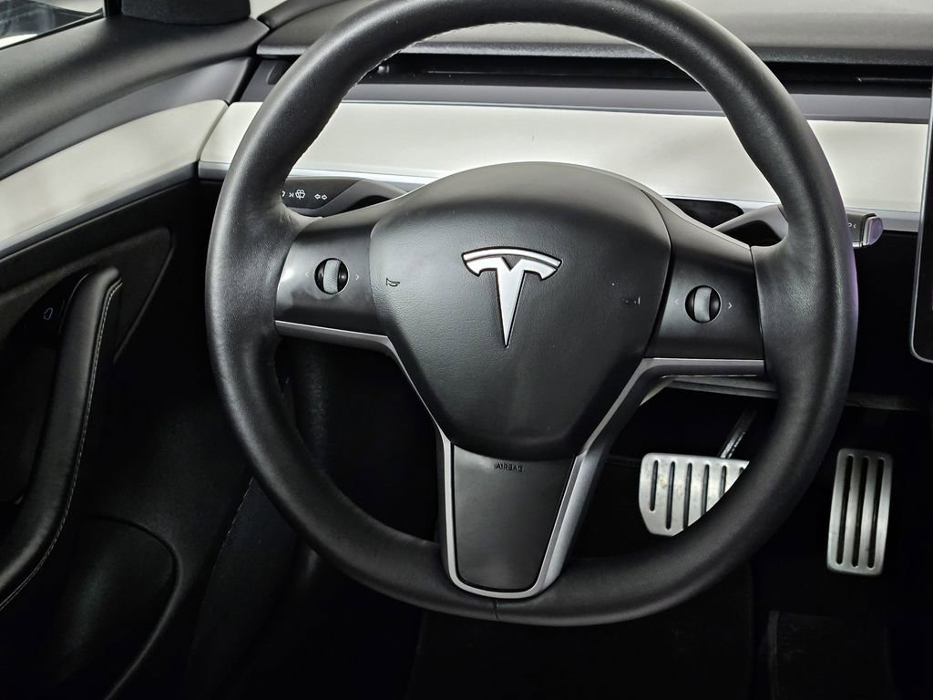 Used 2022 Tesla Model 3 Performance image 9