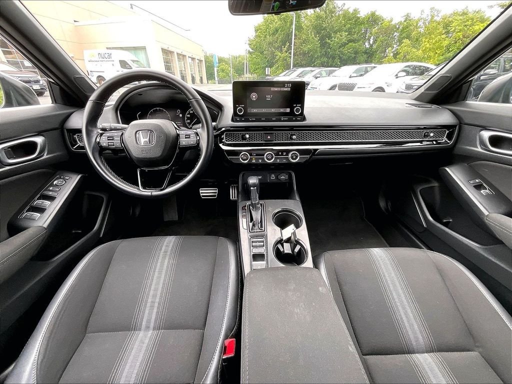 Used 2023 Honda Civic Sport image 21