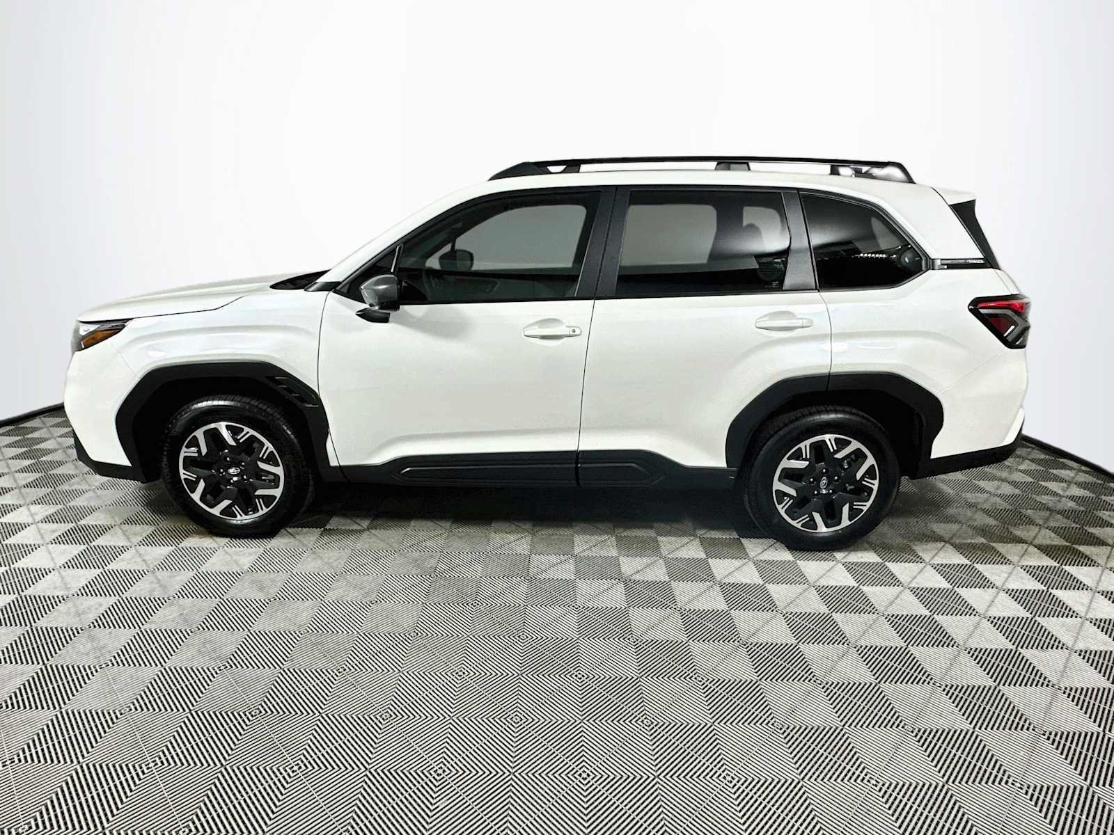Certified 2026 Subaru Forester Premium AWD/4WD image 4