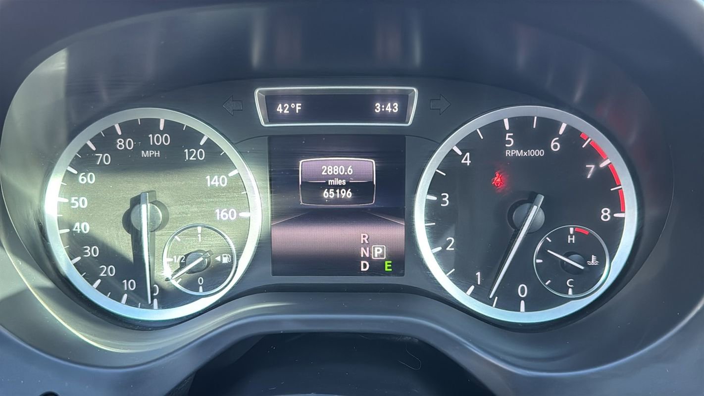 Used 2018 INFINITI QX30 Premium w/ Technology Package image 23