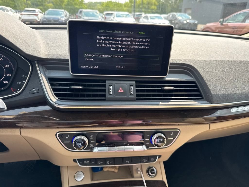 Used 2018 Audi Q5 Prestige w/ Prestige Package AWD/4WD image 17