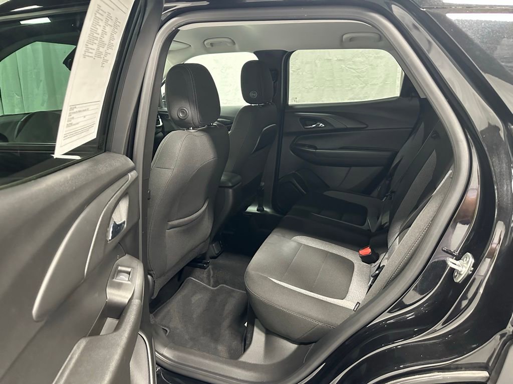 Used 2024 Chevrolet TrailBlazer LT w/ Convenience Package AWD/4WD image 44