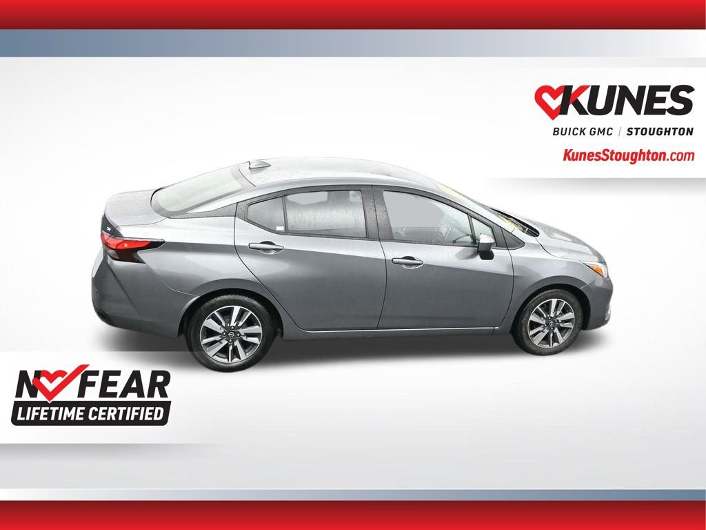 Used 2023 Nissan Versa SV image 40