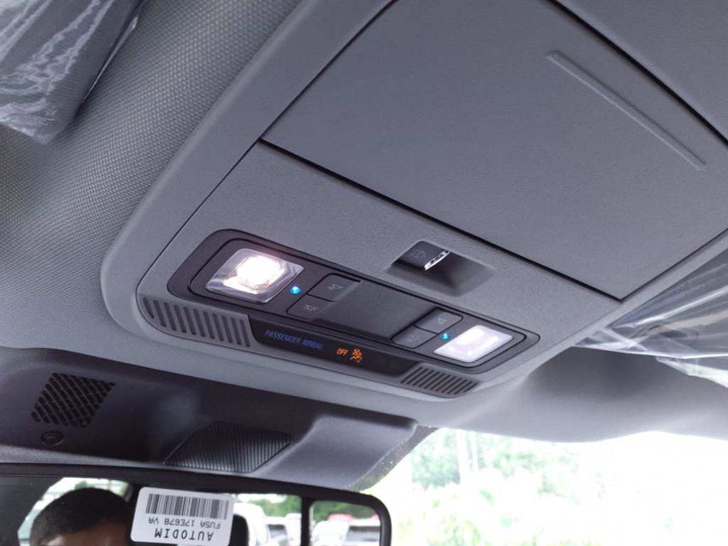 New 2024 Ford F150 XLT w/ Equipment Group 302A MID image 19