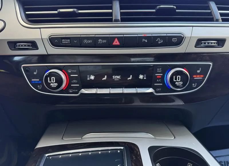Used 2019 Audi Q7 2.0T Premium Plus w/ Premium Plus Package AWD/4WD image 34