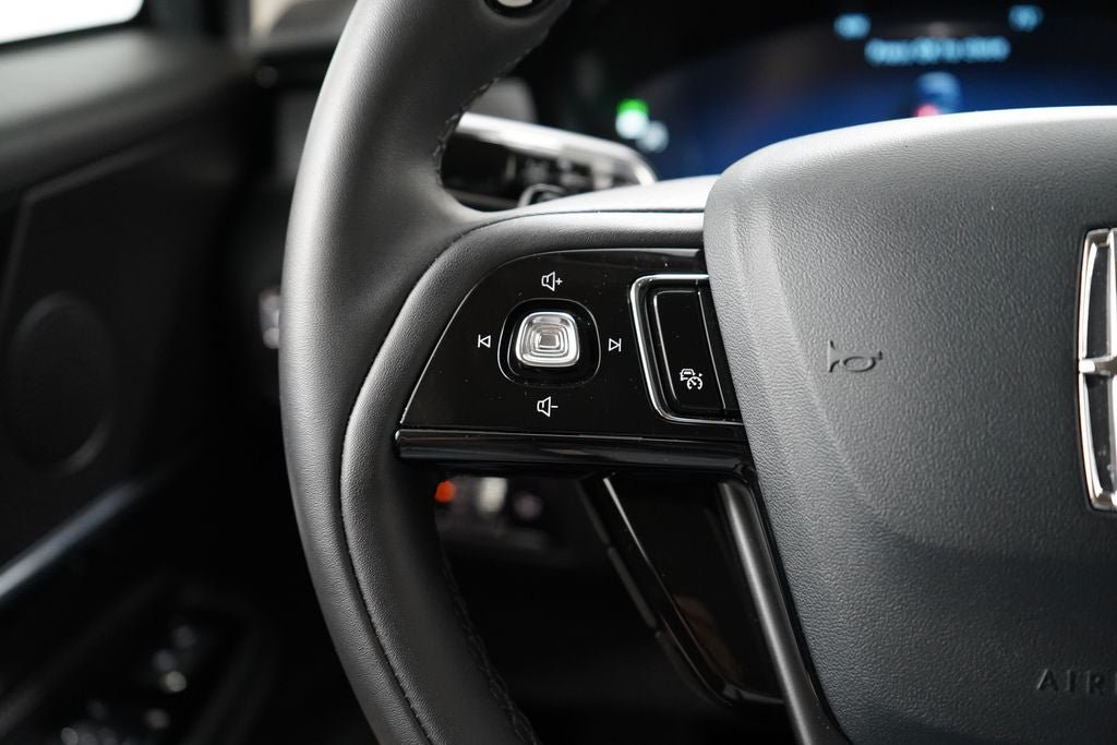 Used 2024 Lincoln Corsair AWD image 20