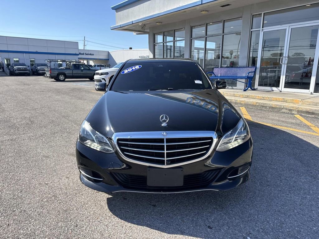 Used 2016 Mercedes-Benz E 350 Sedan w/ Premium Package image 2