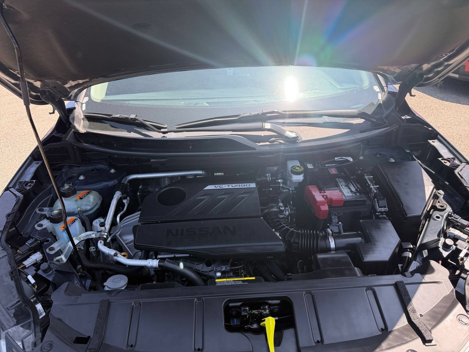 Used 2025 Nissan Rogue SV FWD image 34