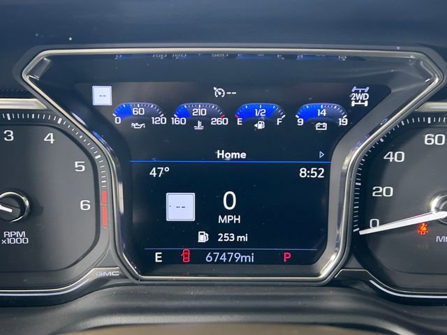 Used 2021 GMC Yukon Denali w/ Denali Premium Package image 19