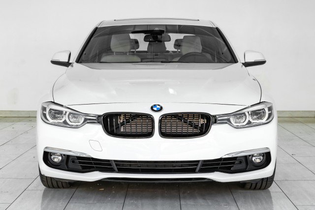 Used 2018 BMW 330e image 3
