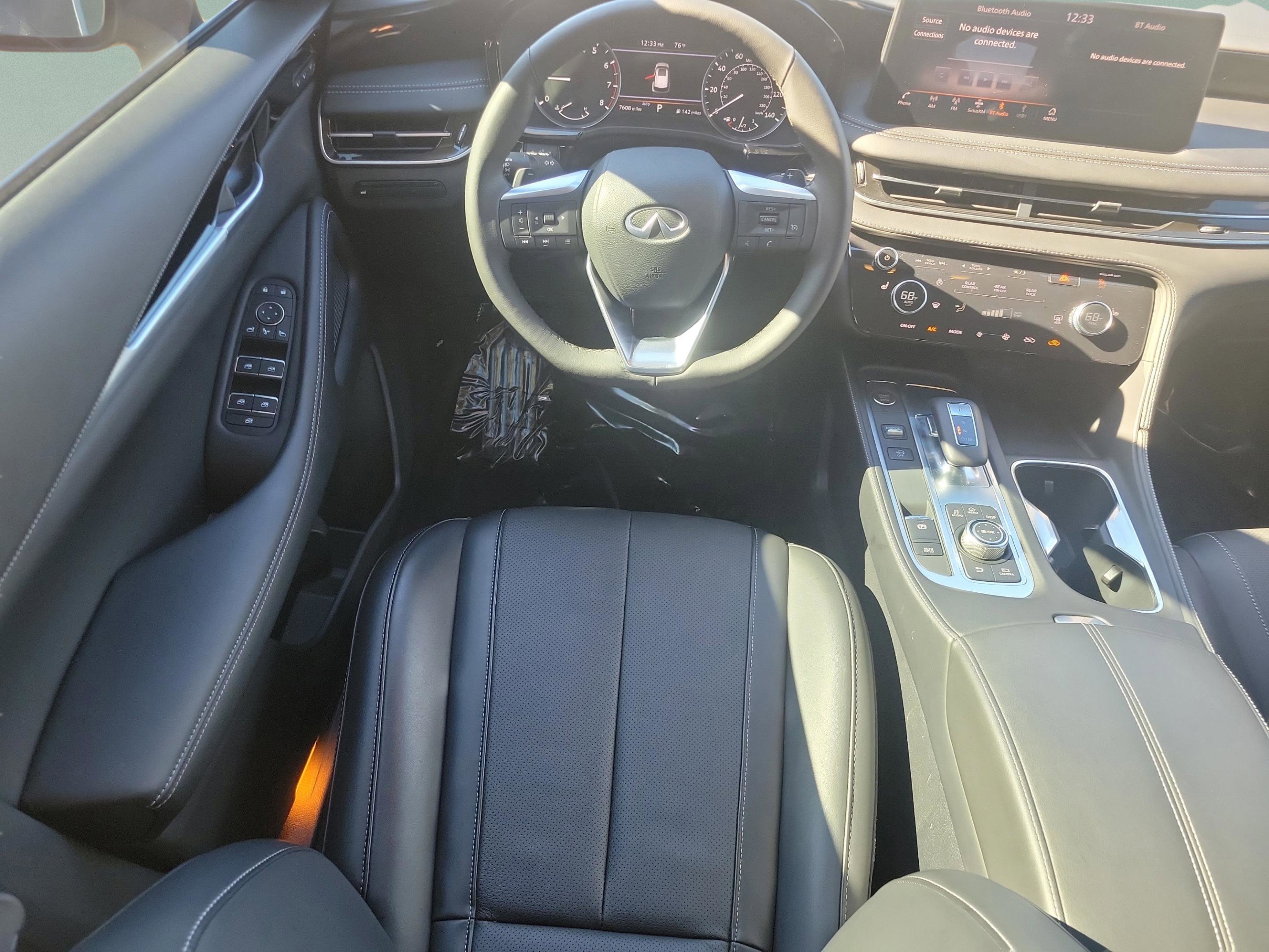 Certified 2025 INFINITI QX60 Pure image 14