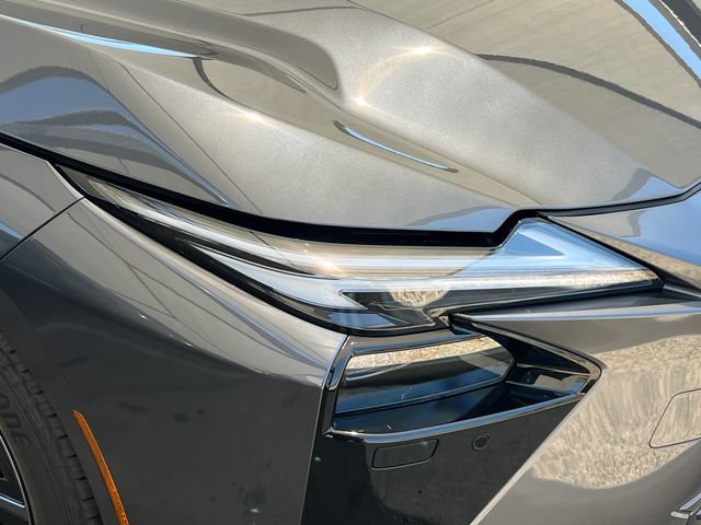 New 2026 Lexus ES 500e AWD/4WD image 18