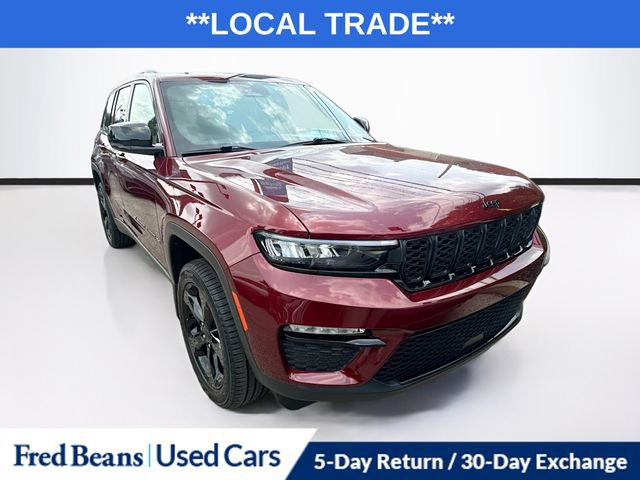 Used 2023 Jeep Grand Cherokee Limited w/ Black Appearance Package