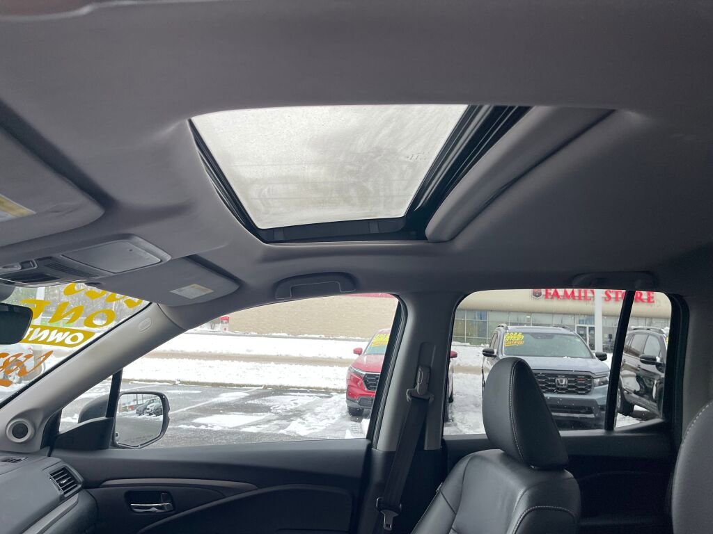 Certified 2023 Honda Ridgeline RTL image 12