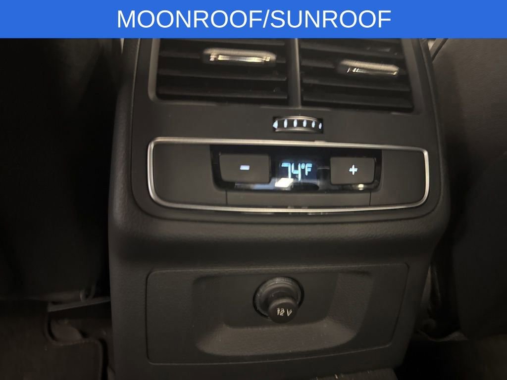 Used 2023 Audi A4 2.0T Premium w/ Convenience Package image 19