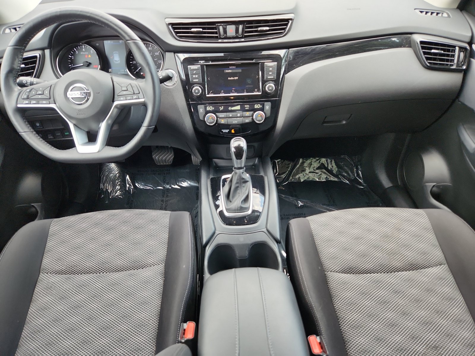 Used 2022 Nissan Rogue Sport SV AWD/4WD image 19