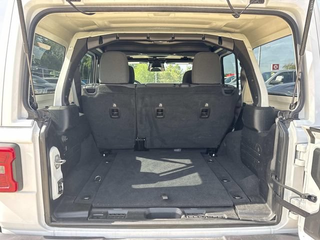 Certified 2025 Jeep Wrangler Unlimited Sahara AWD/4WD image 12