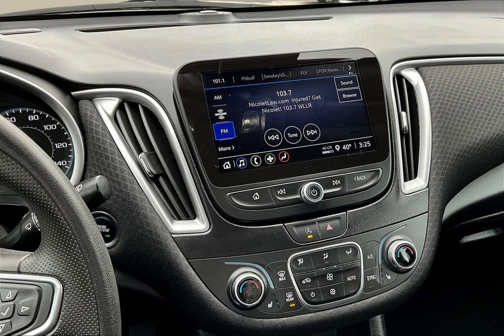 Used 2024 Chevrolet Malibu LT image 9