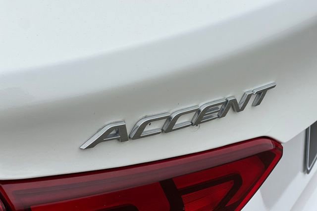 Used 2021 Hyundai Accent SE FWD image 32