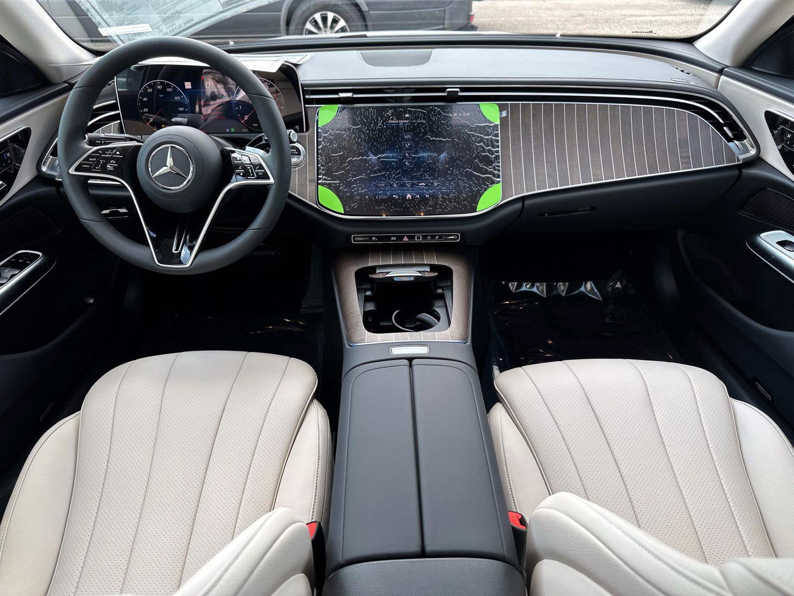 New 2026 Mercedes-Benz E 450 4MATIC Sedan image 14