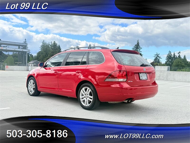 Used 2013 Volkswagen Jetta TDI FWD image 11