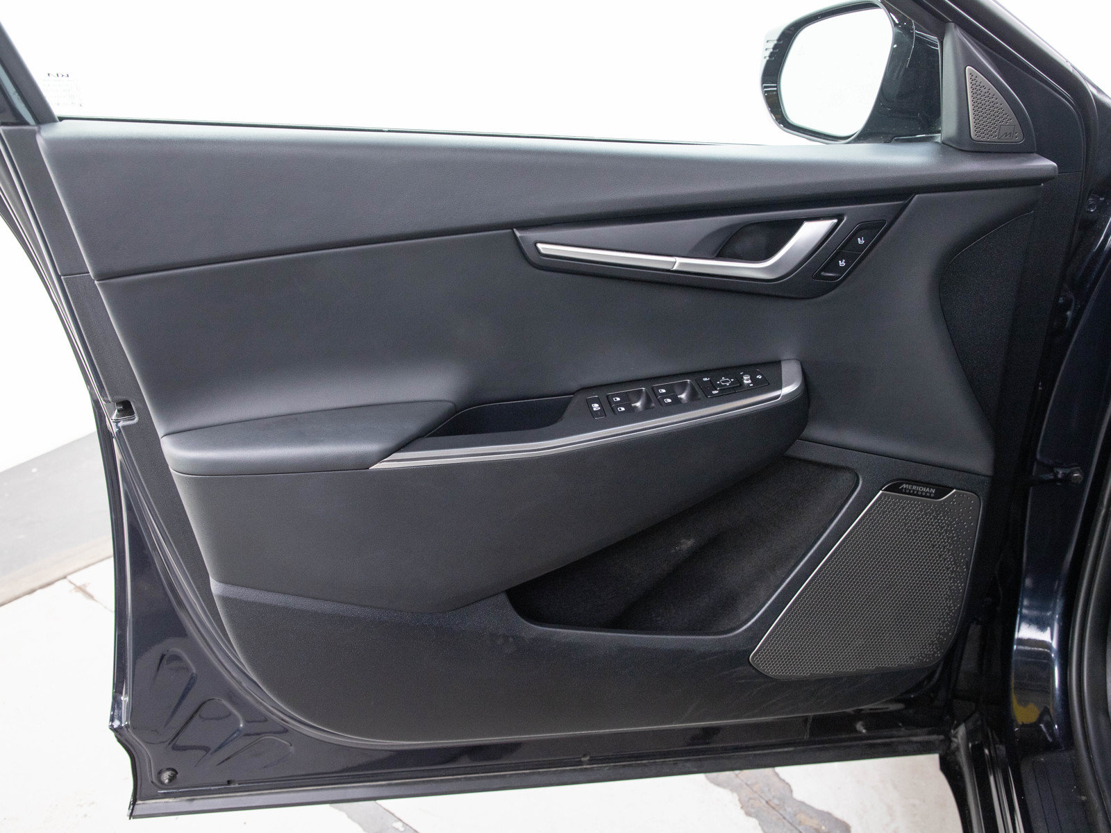 Used 2023 Kia EV6 Wind w/ Wind Technology Package AWD/4WD image 20