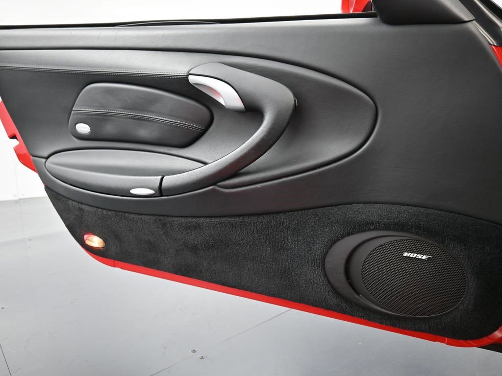 Used 2004 Porsche 911 Carrera 4S image 19