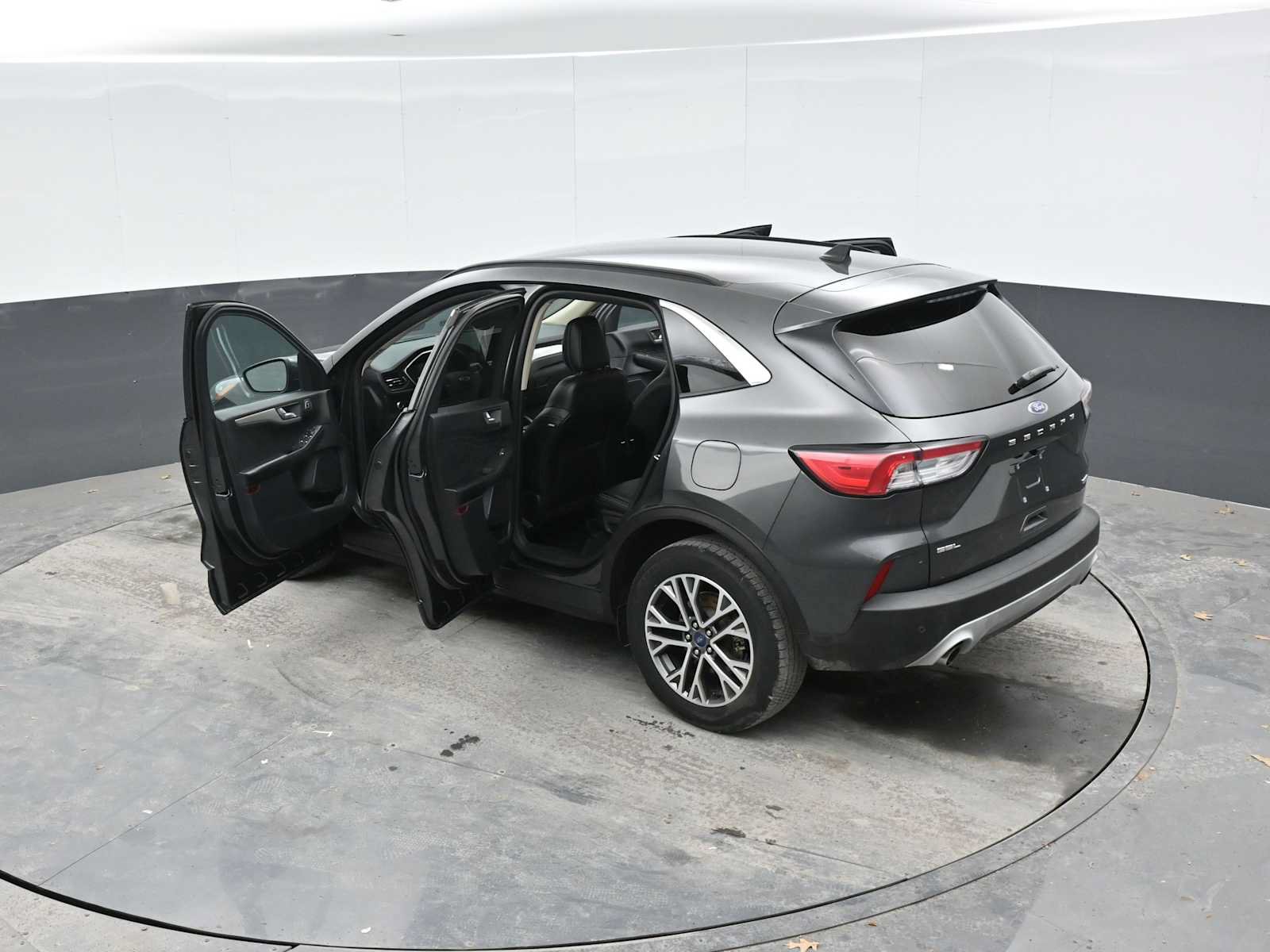 Used 2020 Ford Escape SEL AWD/4WD image 35