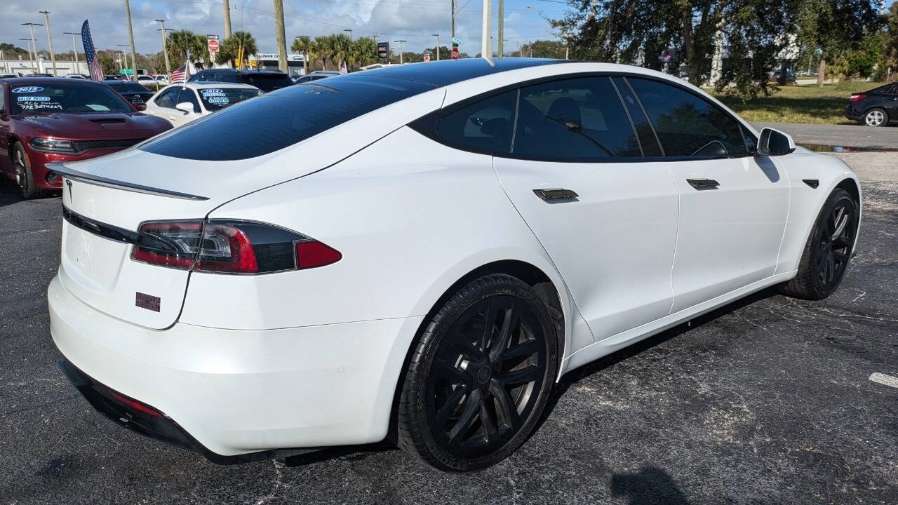 Used 2021 Tesla Model S Plaid image 7
