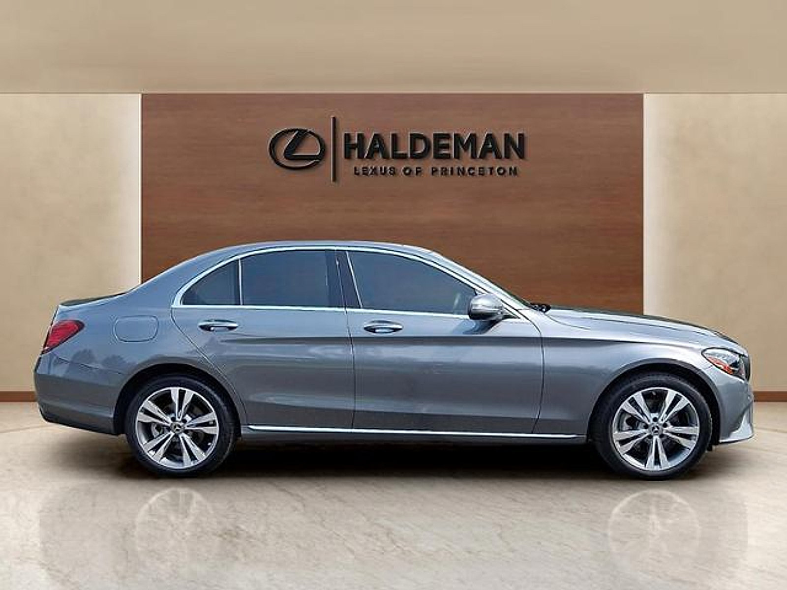 Used 2021 Mercedes-Benz C 300 4MATIC Sedan image 8