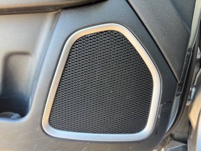 Used 2017 Jeep Compass Sport image 21