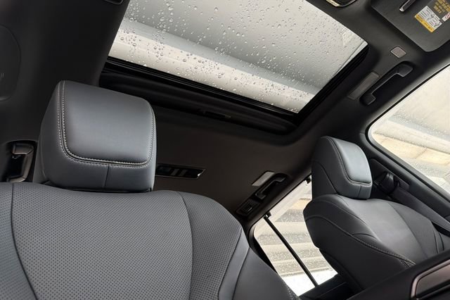 New 2026 Lexus LX 600 4WD w/ Luxury Package image 16