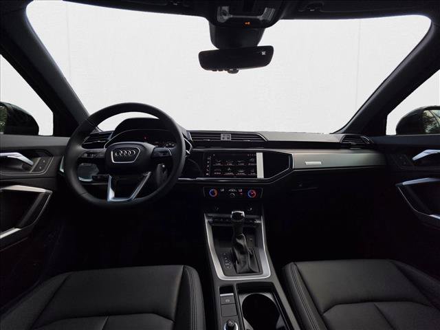 New 2025 Audi Q3 2.0T Premium w/ Convenience Package AWD/4WD image 19