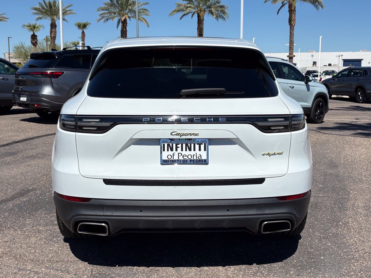 Used 2019 Porsche Cayenne E-Hybrid AWD/4WD image 5
