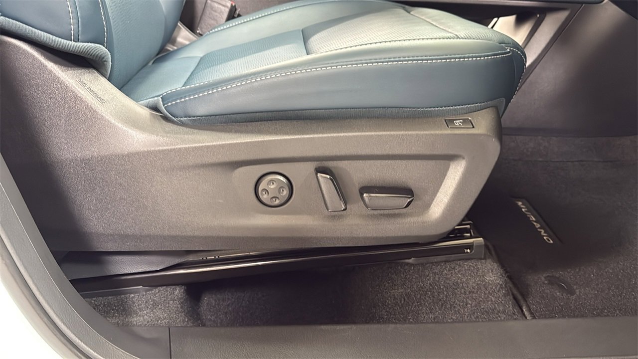 Used 2025 Nissan Murano Platinum w/ Cargo Package image 20